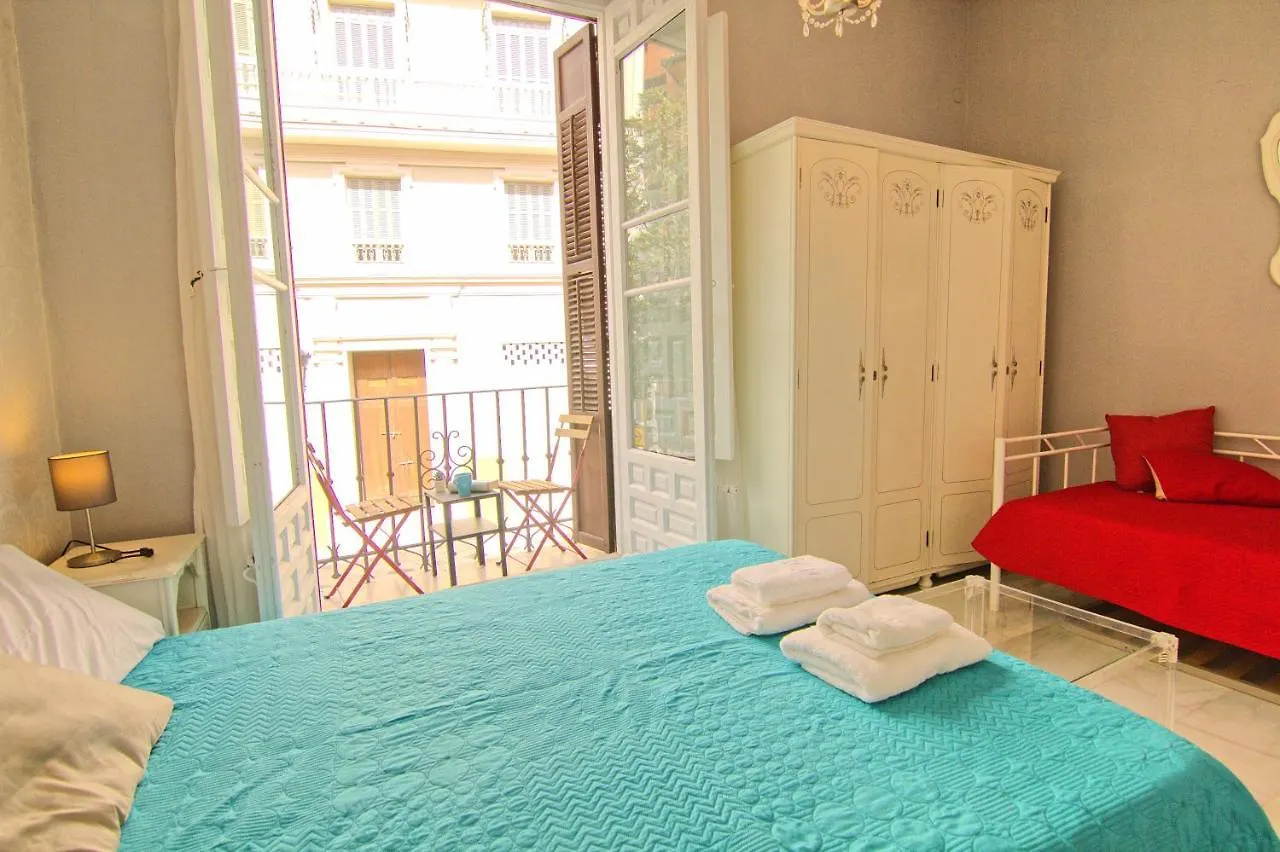 Pansiyon Low Cost Rooms Teatro Málaga İspanya