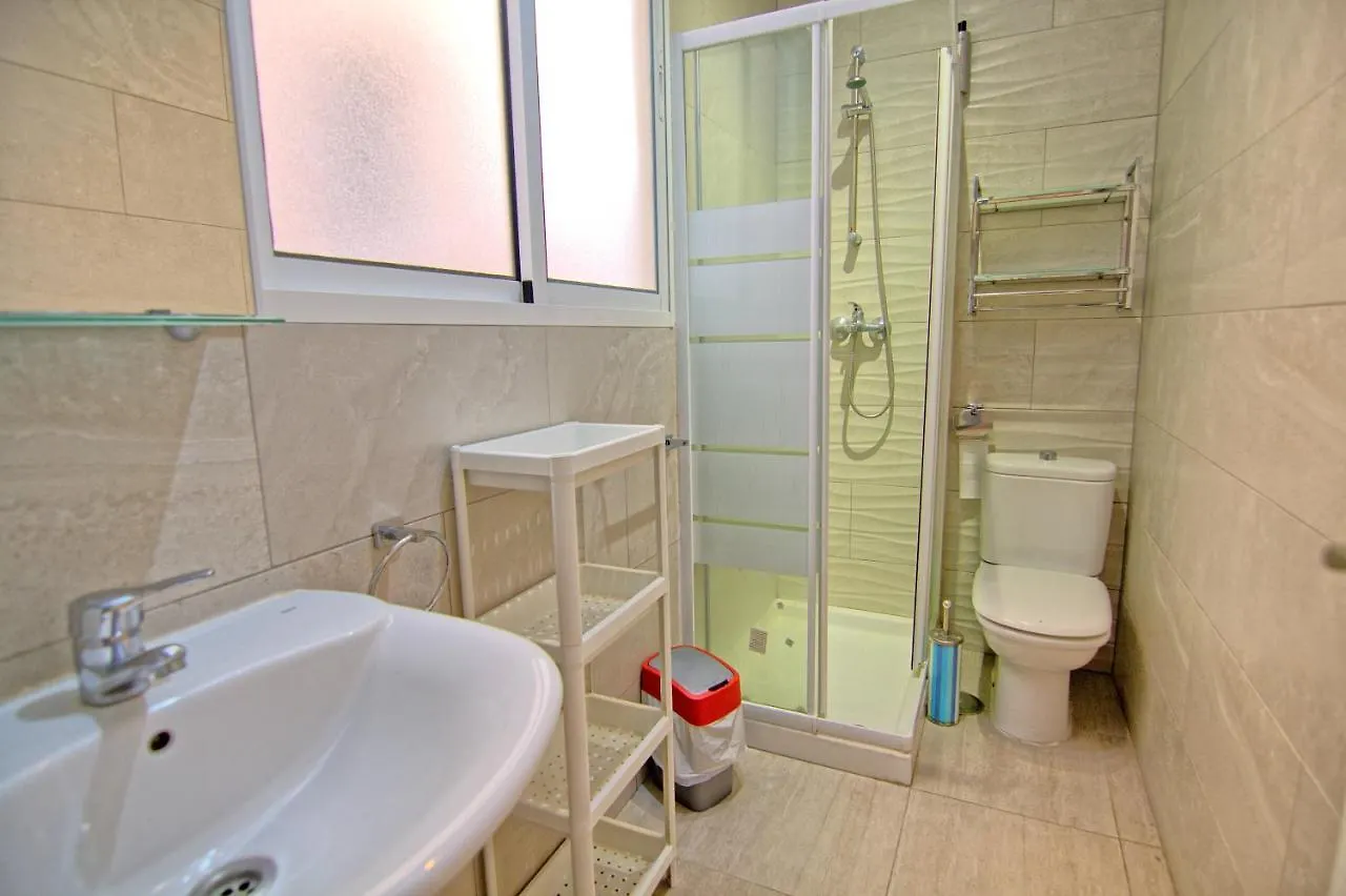 Pansiyon Low Cost Rooms Teatro Málaga