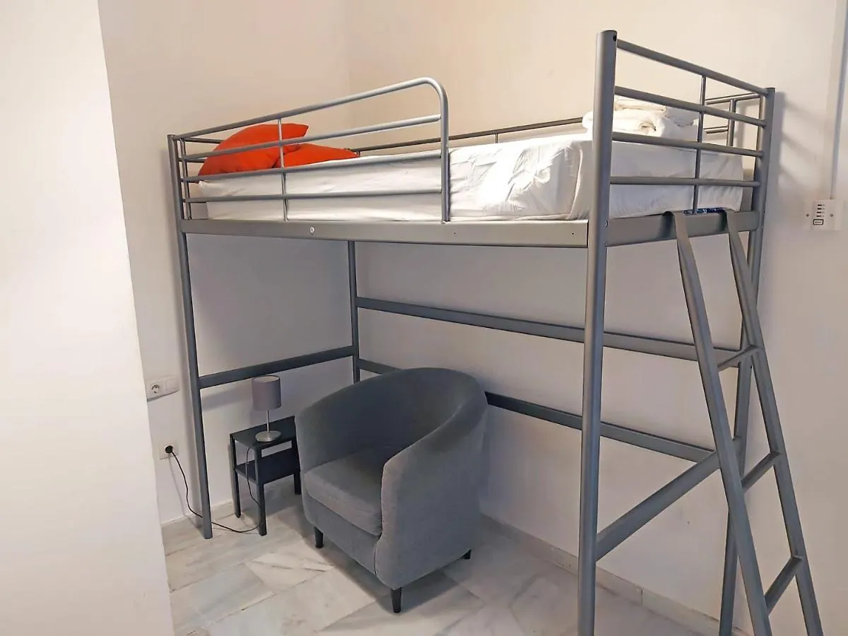 Low Cost Rooms Teatro Málaga 0*,  İspanya